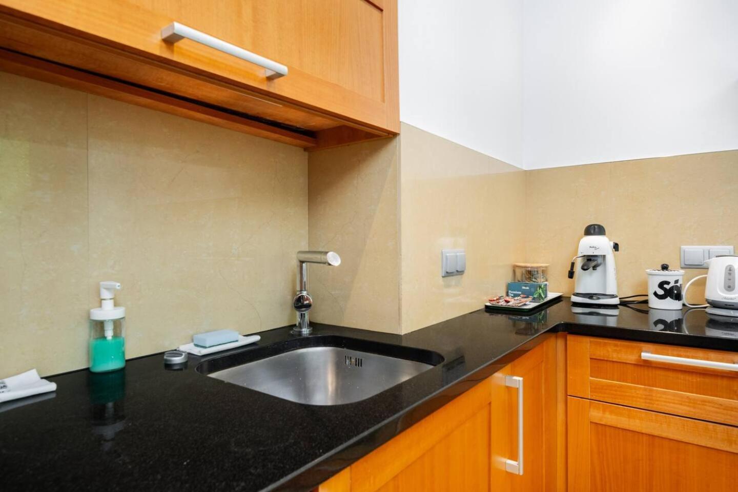 Superb Czerska Family Apartment 바르샤바 외부 사진